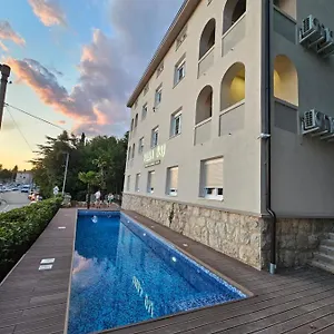 villa-gaj.primorje-gorskikotar.com/