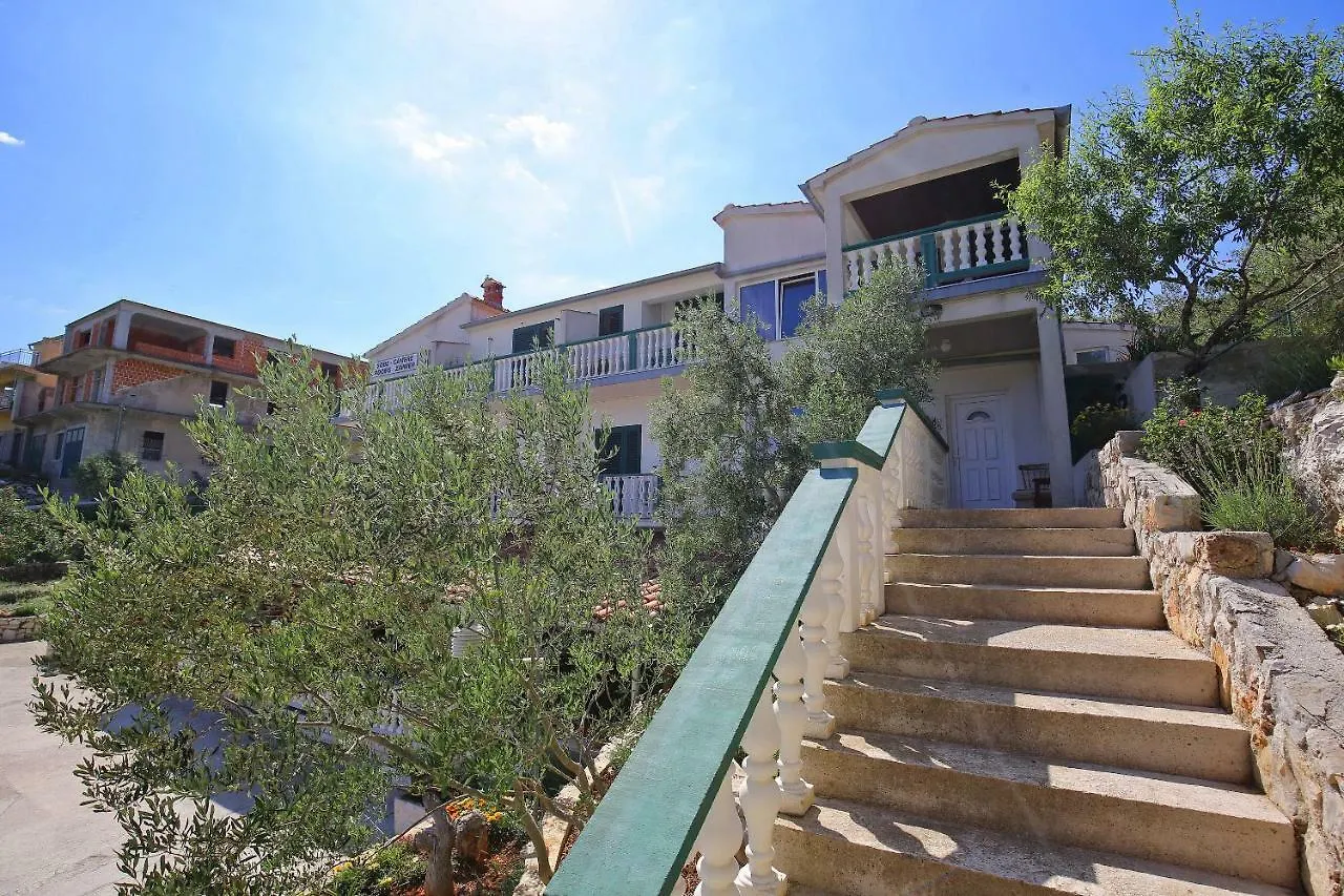 Apartment And Rooms Roko Zaglav Guest house
